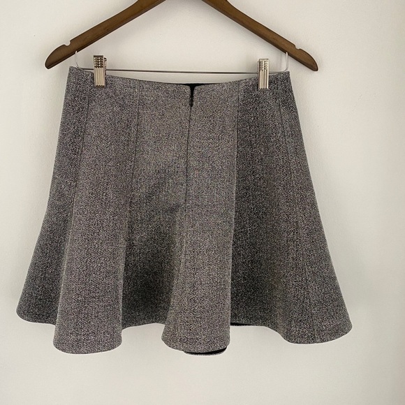 Express Metallic Silver Flare Mini Skirt Size 6 - Picture 8 of 8